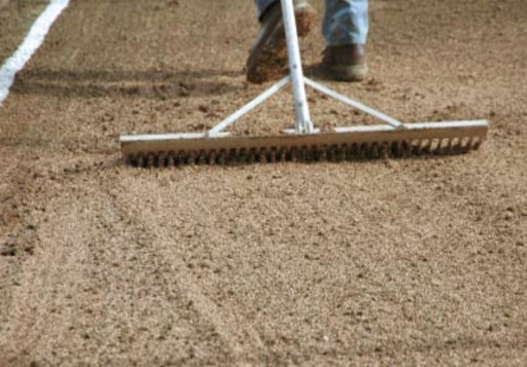 Ландшафтный дизайн: Укладка рулонного газона своими руками