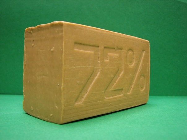 1044070