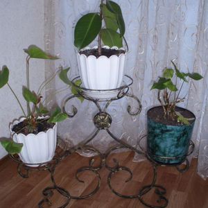 подставка для цветов