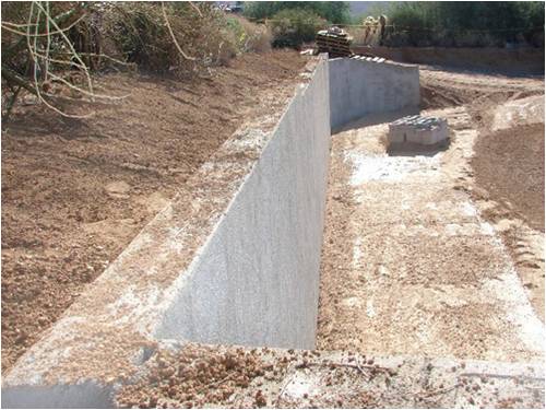 Виды подпорных стенок на участках с уклоном, основные правила их создания