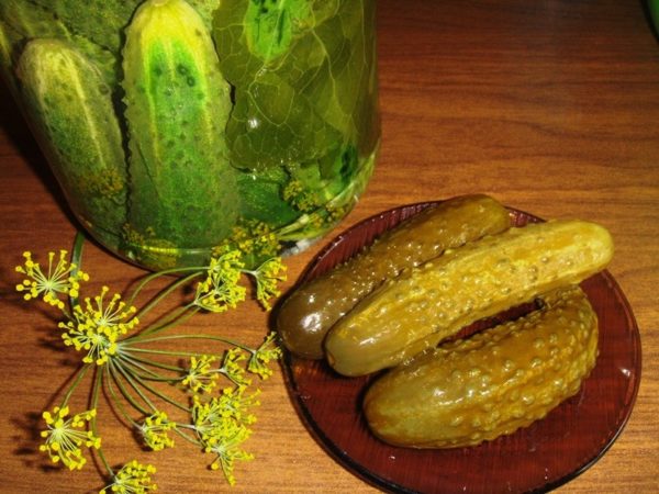 Консервированные огурцы