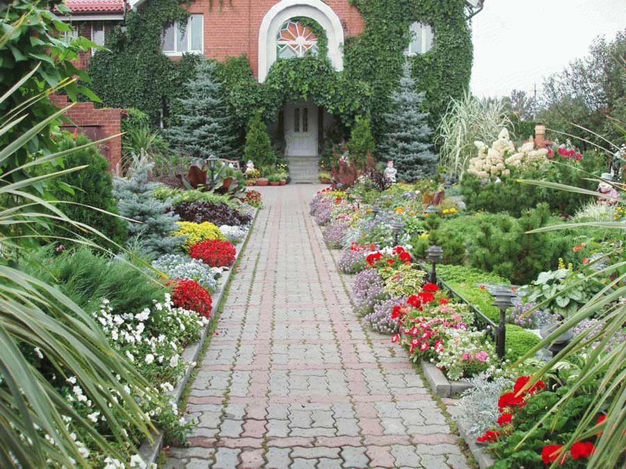 Ровная дорожка из тротуарной плитки