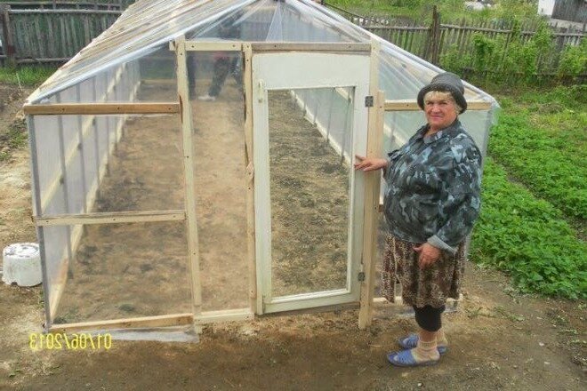 Теплица своими руками: как сделать просто и надёжно